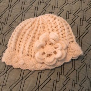 Target Infant crochet hat size 12-18 mos EUC